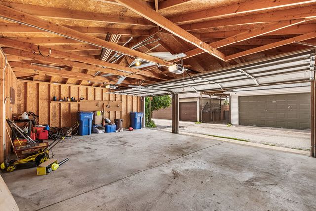 4938 N Hamlin Avenue, Chicago, IL 60625