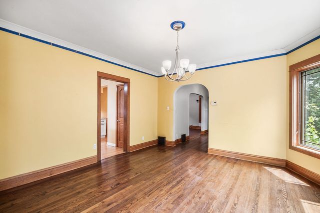 4938 N Hamlin Avenue, Chicago, IL 60625
