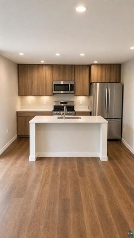 381 Mill St, Osceola, WI 54020