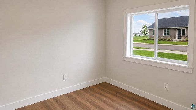 381 Mill St, Osceola, WI 54020