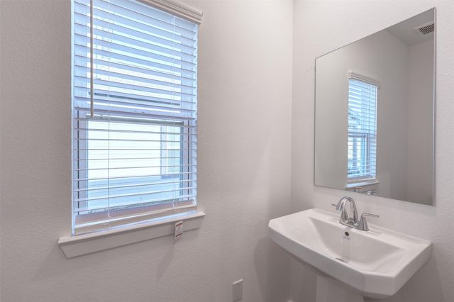 3918 Windy Whisper Drive, Brookshire, TX 77423