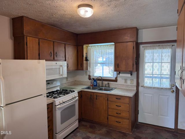 460 Medford Oakley Road, Rougemont, NC 27572