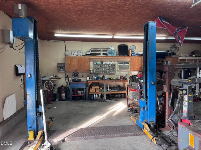 460 Medford Oakley Road, Rougemont, NC 27572