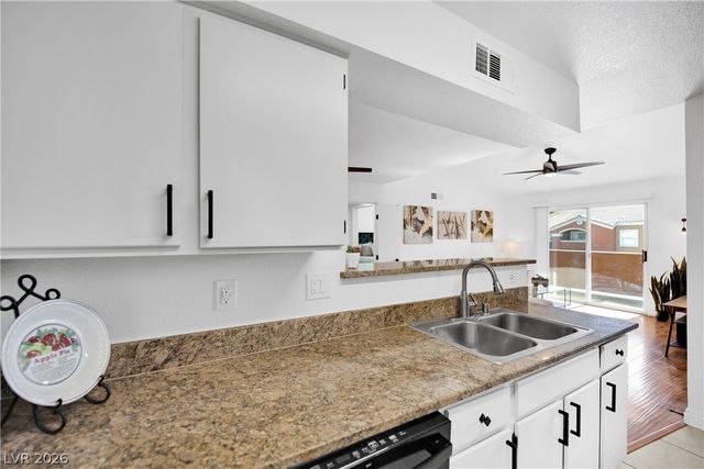 8101 West Flamingo Road 2060, Las Vegas, NV 89147