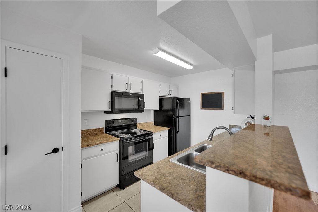 Image 14 of property listing at 8101 West Flamingo Road 2060, Las Vegas, NV 89147