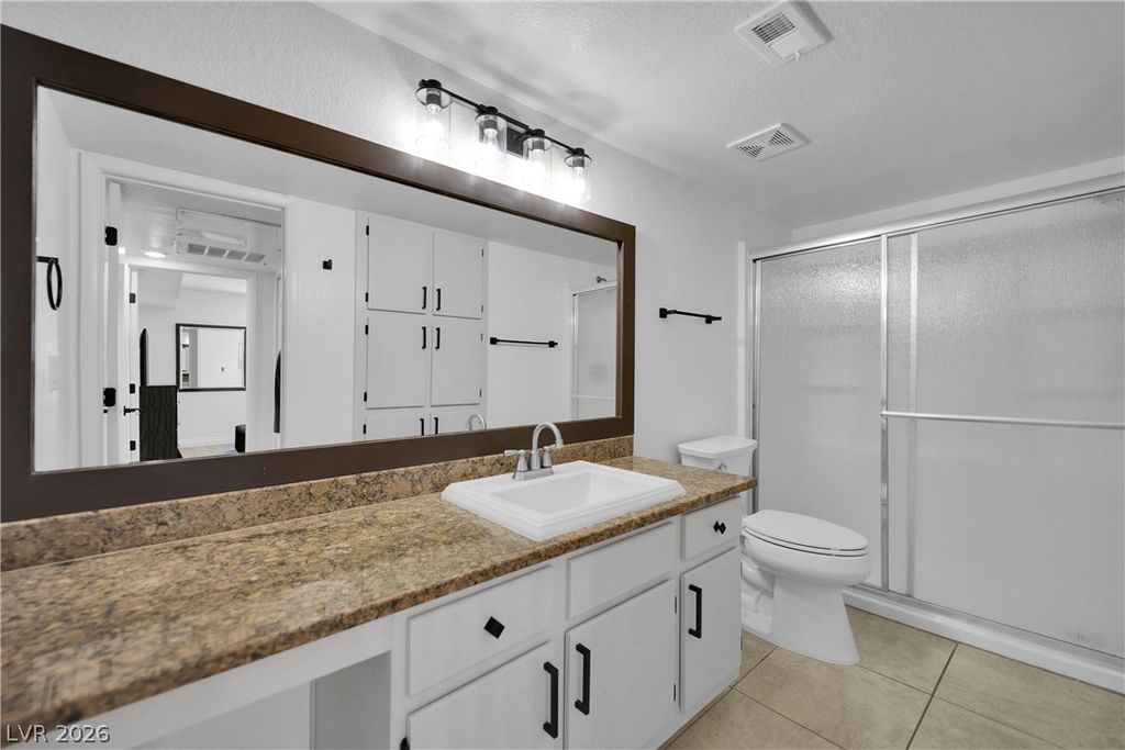 Image 18 of property listing at 8101 West Flamingo Road 2060, Las Vegas, NV 89147