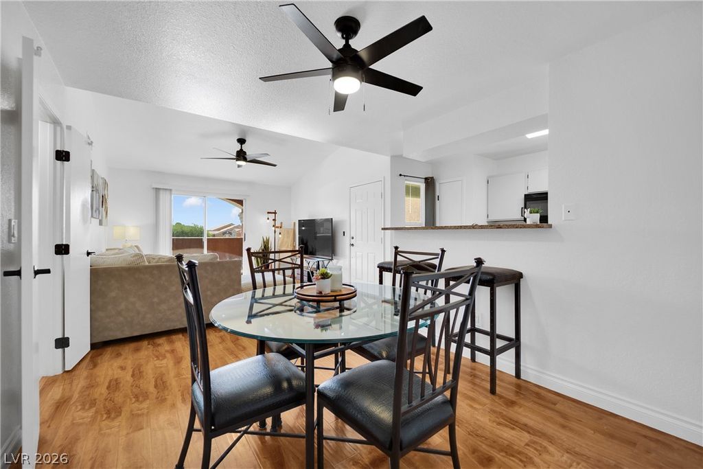 Image 9 of property listing at 8101 West Flamingo Road 2060, Las Vegas, NV 89147