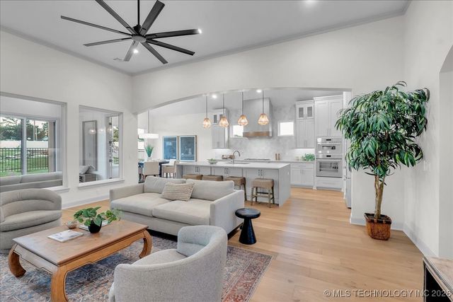 1203 N 71st Place, Broken Arrow, OK 74014