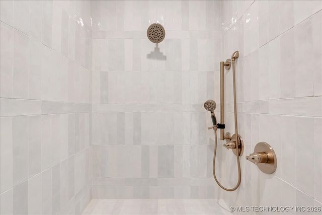 1203 N 71st Place, Broken Arrow, OK 74014