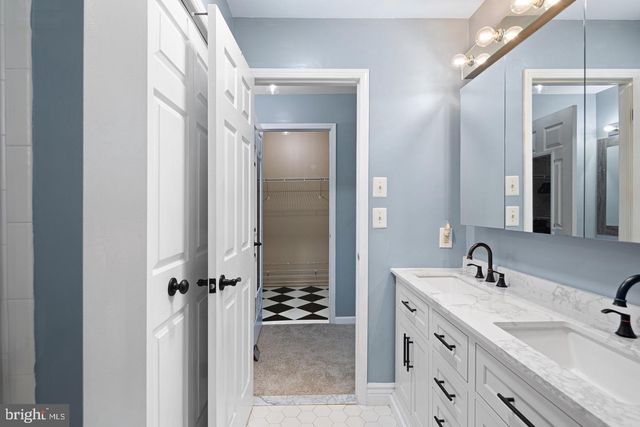 107 SWEETWATER DR, Cinnaminson, NJ 08077