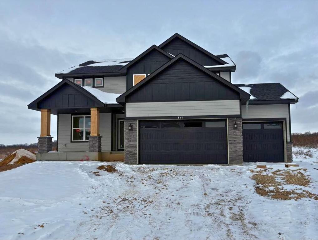 867 Londonderry Lane NW, Rochester, MN 55901