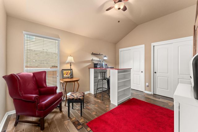 215 Choke Canyon LN, Georgetown, TX 78628