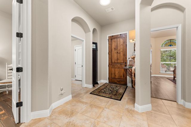 215 Choke Canyon LN, Georgetown, TX 78628