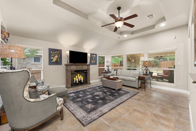 215 Choke Canyon LN, Georgetown, TX 78628