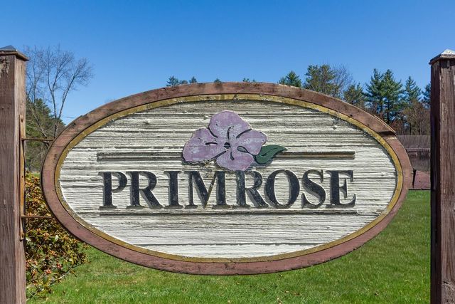 27 Primrose Lane, Concord, NH 03303