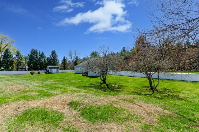 27 Primrose Lane, Concord, NH 03303