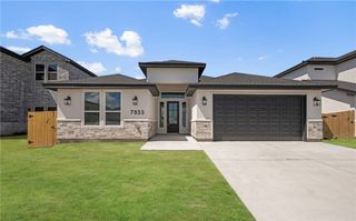 7833 Leylah Dr, Corpus Christi, TX 78414