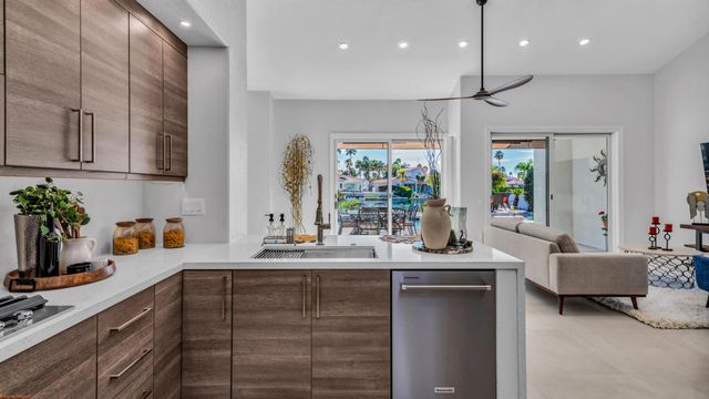 47320 ViA Koron, La Quinta, CA 92253