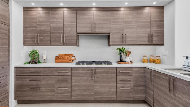 47320 ViA Koron, La Quinta, CA 92253