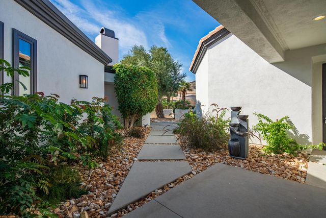 47320 ViA Koron, La Quinta, CA 92253