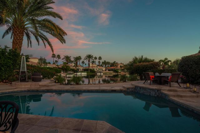 47320 ViA Koron, La Quinta, CA 92253