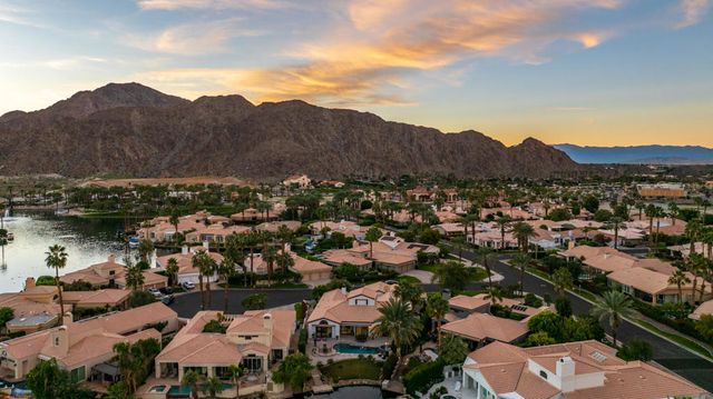 47320 ViA Koron, La Quinta, CA 92253