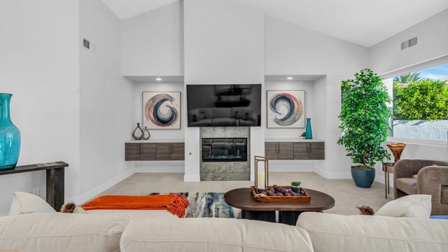 47320 ViA Koron, La Quinta, CA 92253