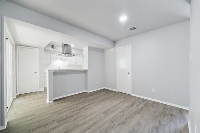 4406 Stanford Court, Houston, TX 77041