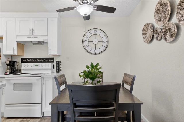 26088 Kay Ave 209, Hayward, CA 94545