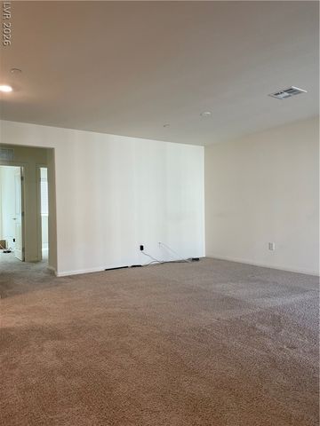 2628 Canary Yellow Court, North Las Vegas, NV 89086