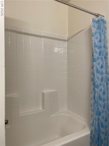 2628 Canary Yellow Court, North Las Vegas, NV 89086