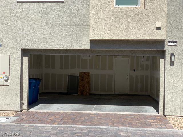 2628 Canary Yellow Court, North Las Vegas, NV 89086