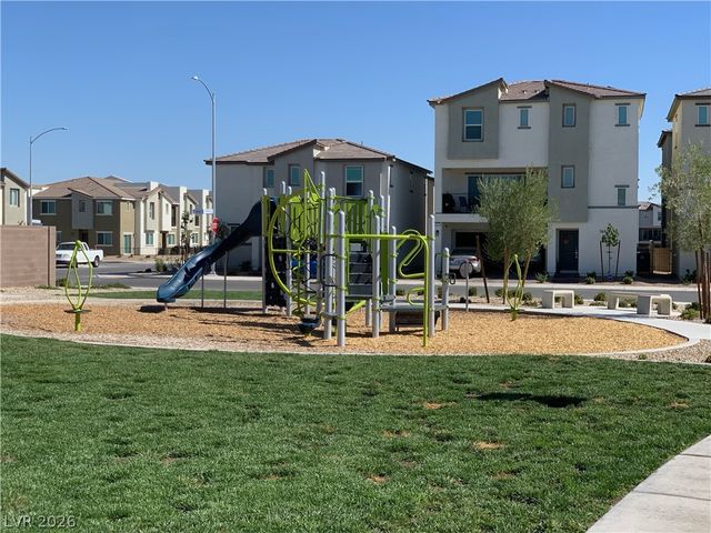 2628 Canary Yellow Court, North Las Vegas, NV 89086