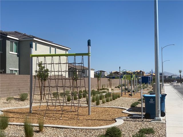 2628 Canary Yellow Court, North Las Vegas, NV 89086