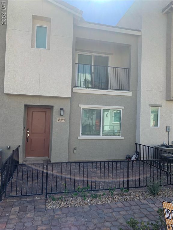 2628 Canary Yellow Court, North Las Vegas, NV 89086
