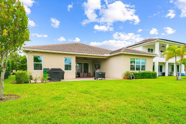 15894 Meadowlark Court, Westlake, FL 33470