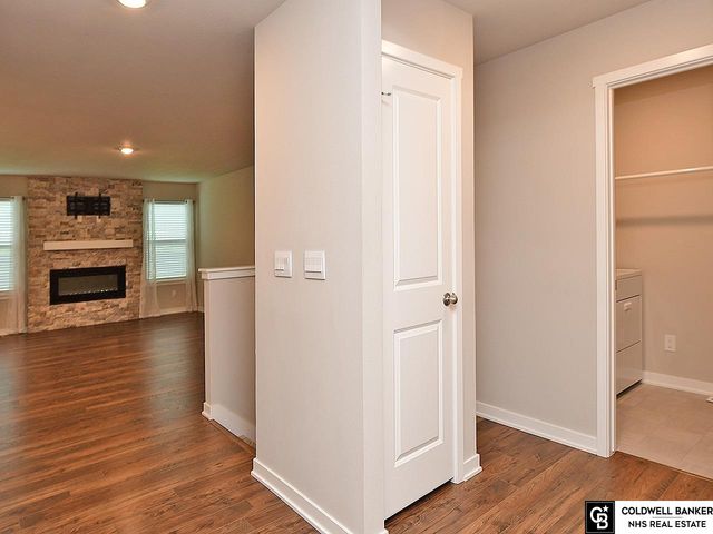 4452 Leawood Drive, Bellevue, NE 68123