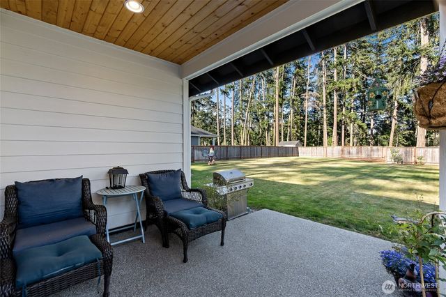 15119 33rd Avenue Ct E, Tacoma, WA 98446
