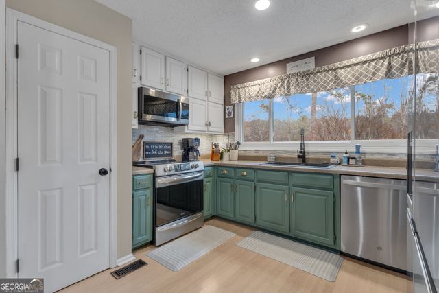 111 Greensway, Peachtree City, GA 30269