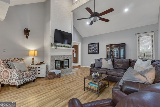 111 Greensway, Peachtree City, GA 30269