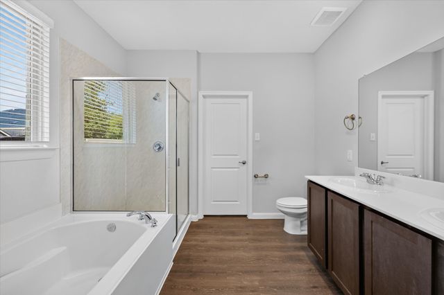 3920 Oak Creek Circle, Denison, TX 75020