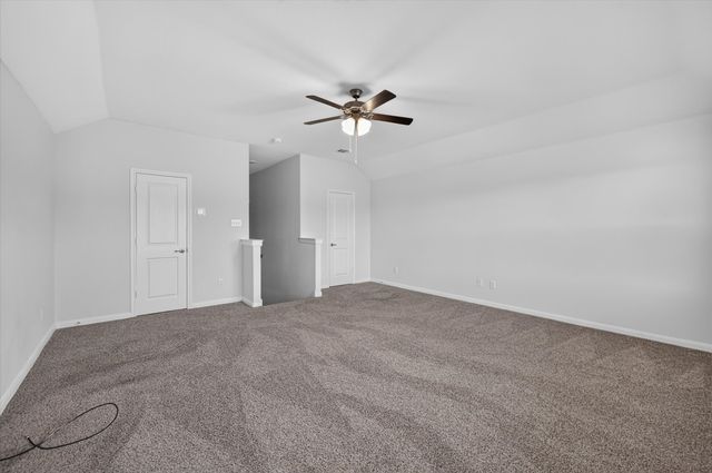 3920 Oak Creek Circle, Denison, TX 75020