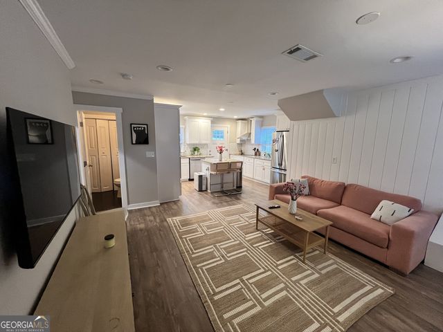 2455 Lynn Iris Drive, Decatur, GA 30032