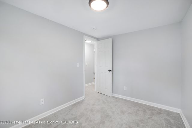2506 W Washtenaw Street, Lansing, MI 48917