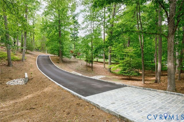 3620 E Old Gun Rd, Midlothian, VA 23113