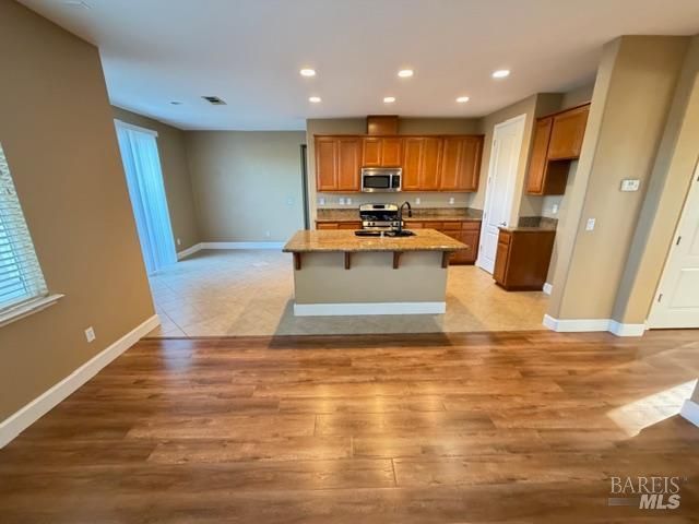 378 Tilden Cir, Vacaville, CA 95688