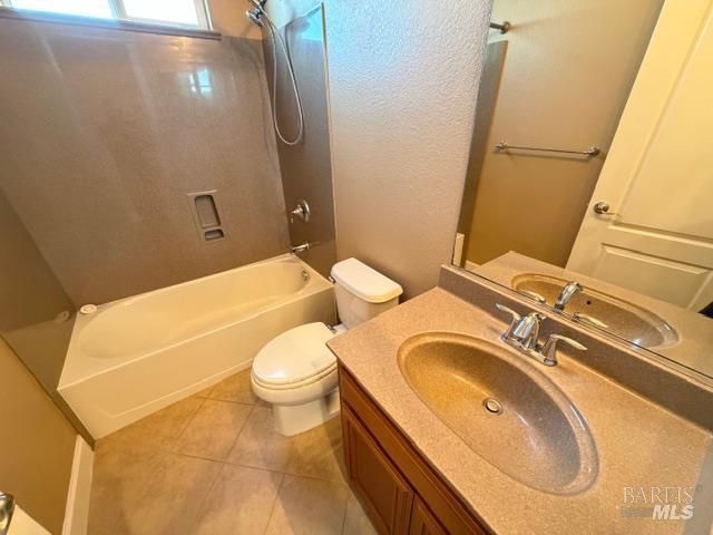 378 Tilden Cir, Vacaville, CA 95688