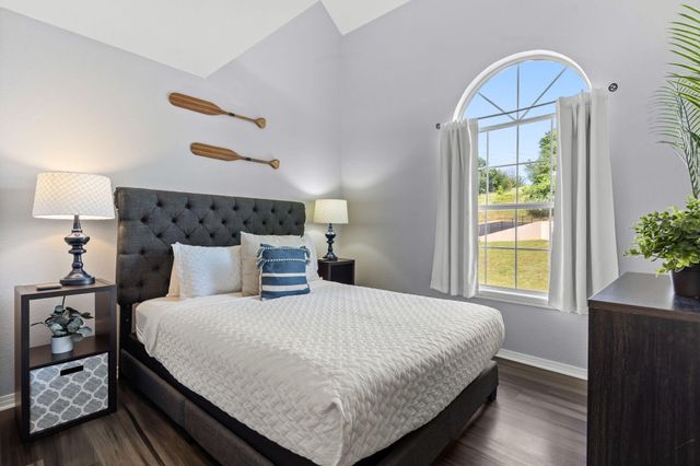 490 Abby Lane 8, Branson, MO 65616