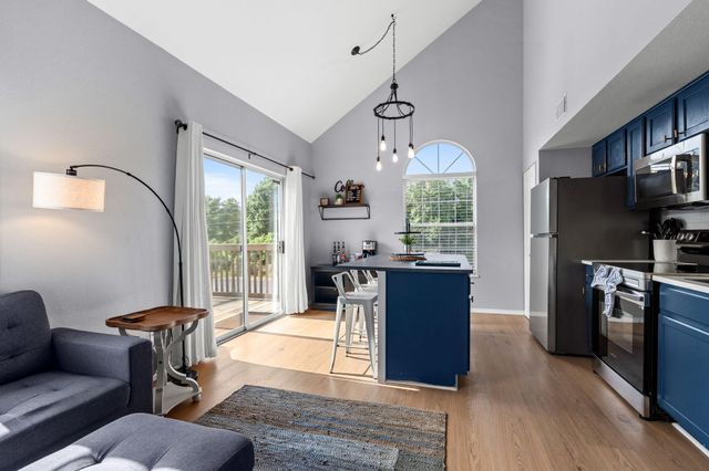 490 Abby Lane 8, Branson, MO 65616