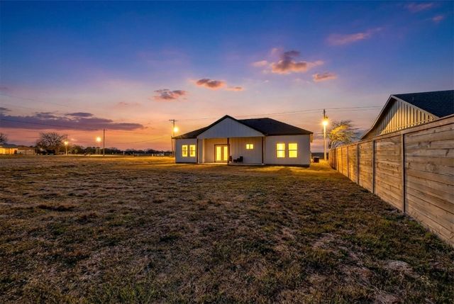 4464 Key Ranch Road, Trinidad, TX 75163